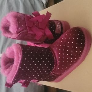 Little girls Bailey bow uggs